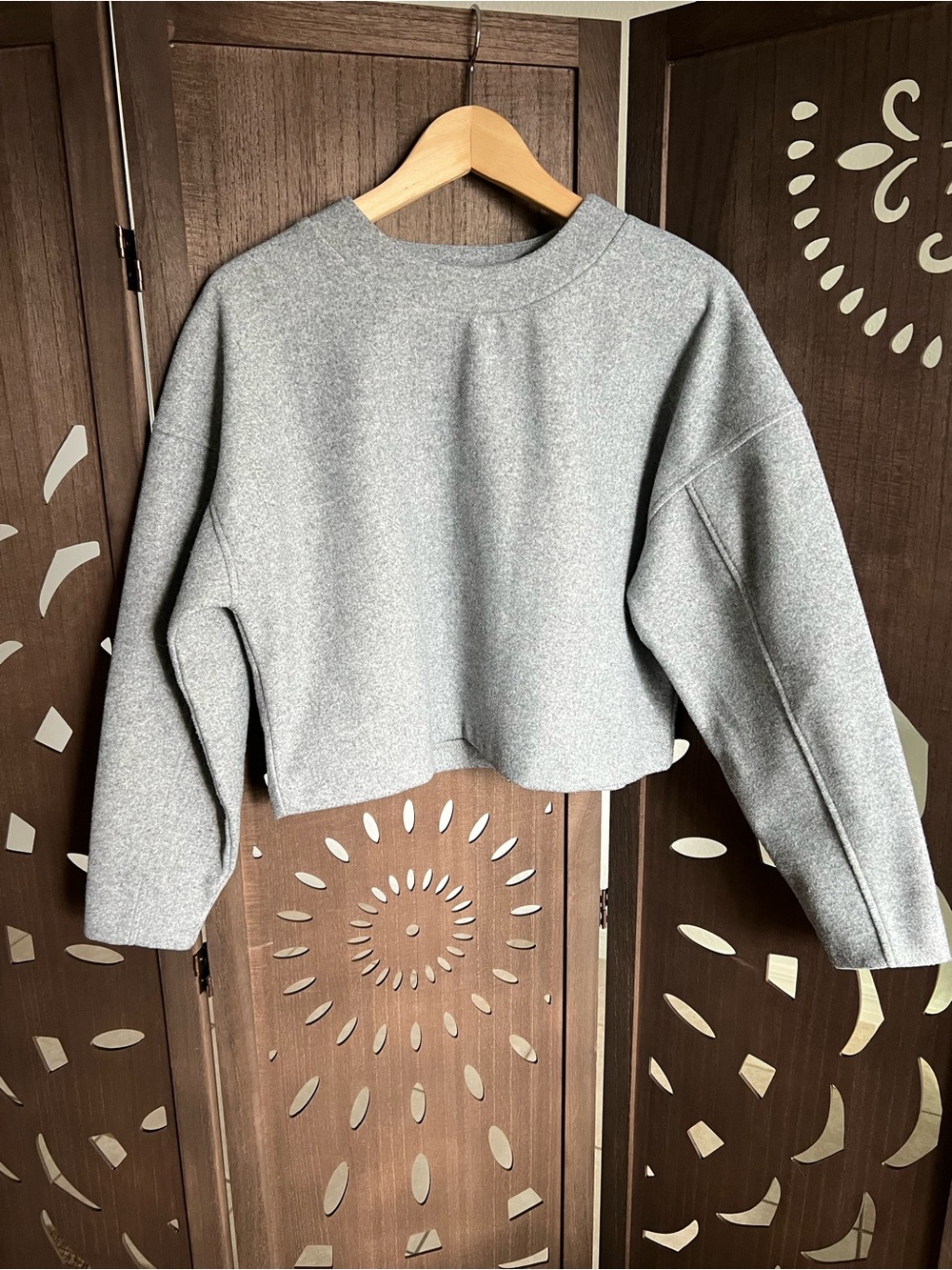 Cropped Crewneck Sweater - Gray